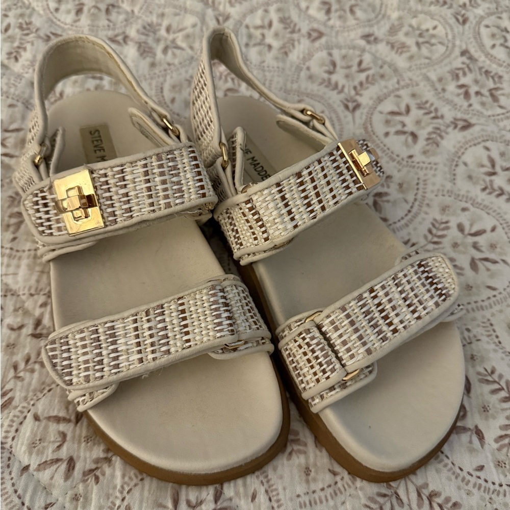 Steve Madden Women's Woven Cream Sandals